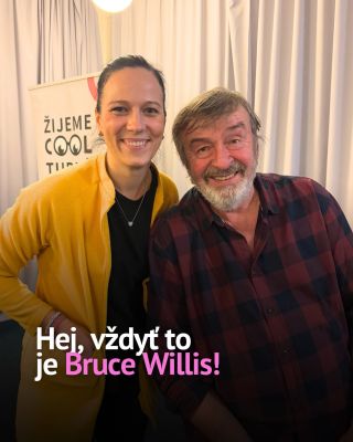 📱 Zamyšleně koukám do mobilu, cvakám fotky a točím video… aniž bych si uvědomila, že vůbec nevnímám tvář pana Pyška. Znám...